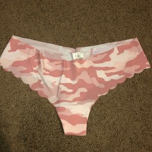 Pink thongs